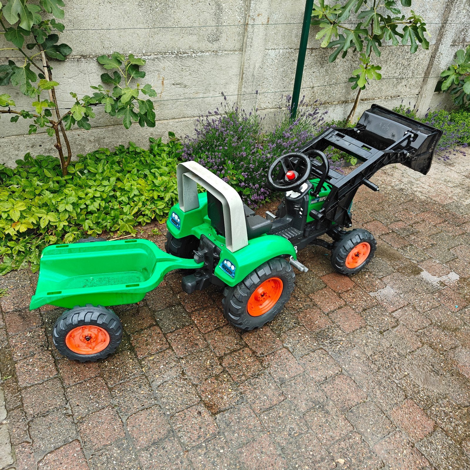 Falk supercharger speelgoed tractor, Kinderen en Baby's, Speelgoed | Buiten | Skelters, Ophalen, Zo goed als nieuw, Overige merken