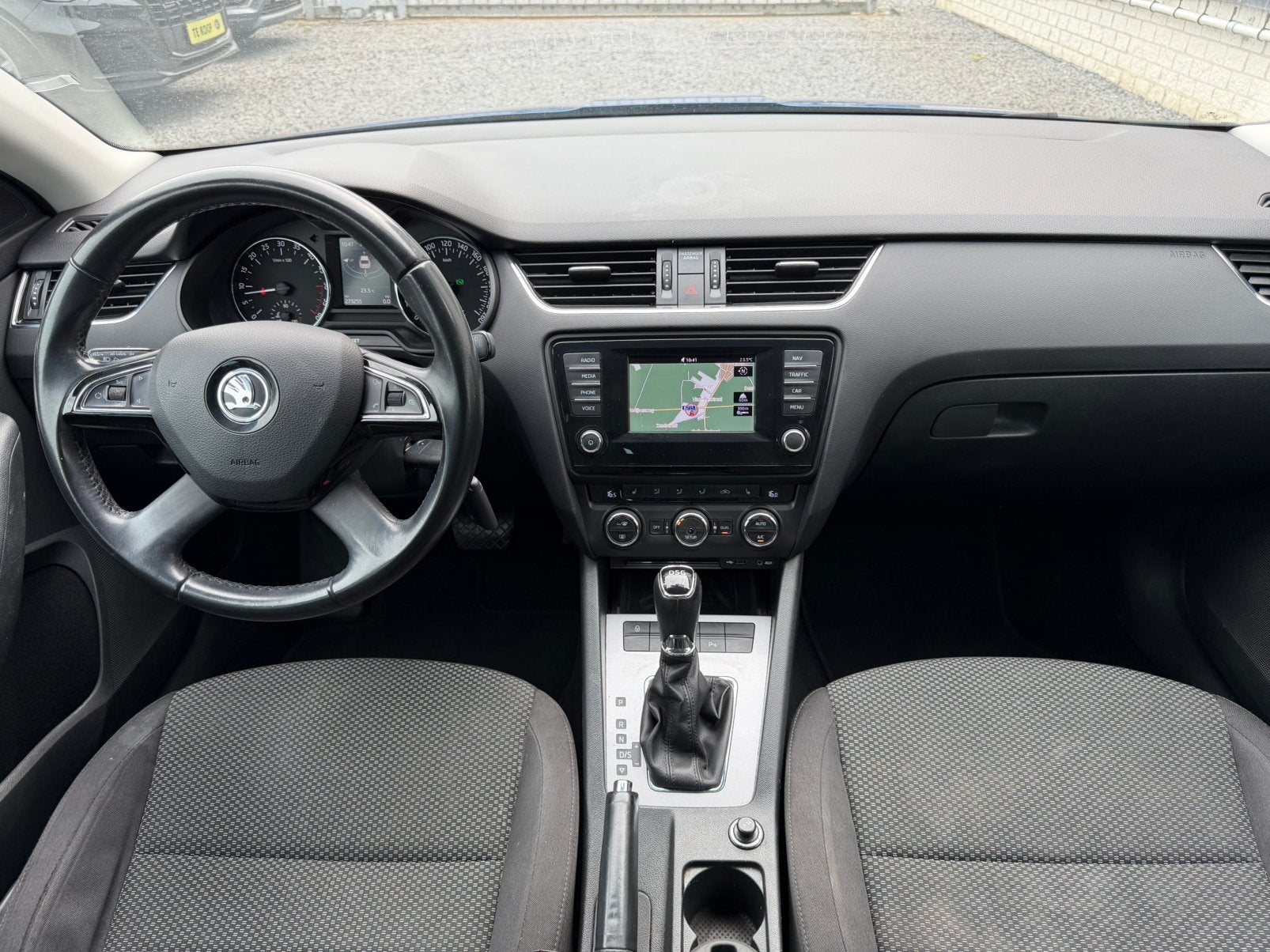 Skoda Octavia sw 1.6 tdi 105 pk DSG AUTOMAAT 1ste eigenaar !, Autos, Euro 5, Achat, 135 g/km, Entreprise