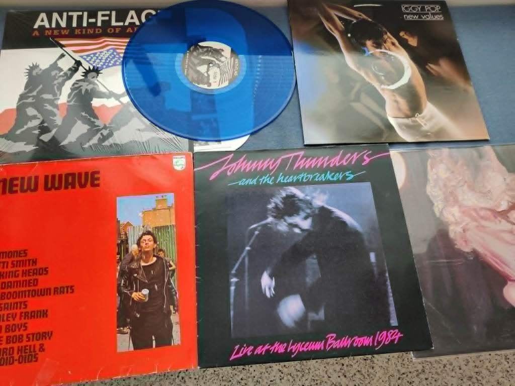 Lot punk (iggy pop, anti-flag, j thunders, new wave, vancoot, Ophalen of Verzenden
