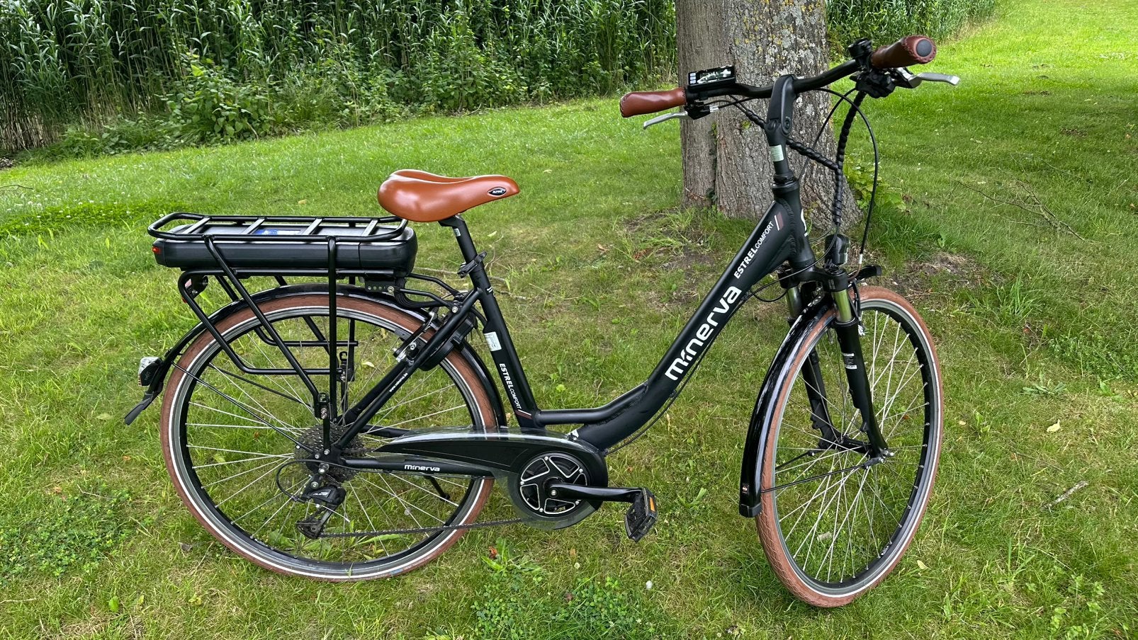 middenmotor elektrische fiets (als nieuw), Fietsen en Brommers, Fietsen | Dames | Omafietsen, Ophalen, Zo goed als nieuw
