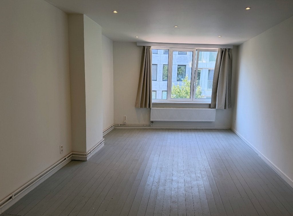 Studio 61 m² aparte keuken — Kloosterstraat, Antwerpen Zuid, 50 m² of meer, Antwerpen (stad)