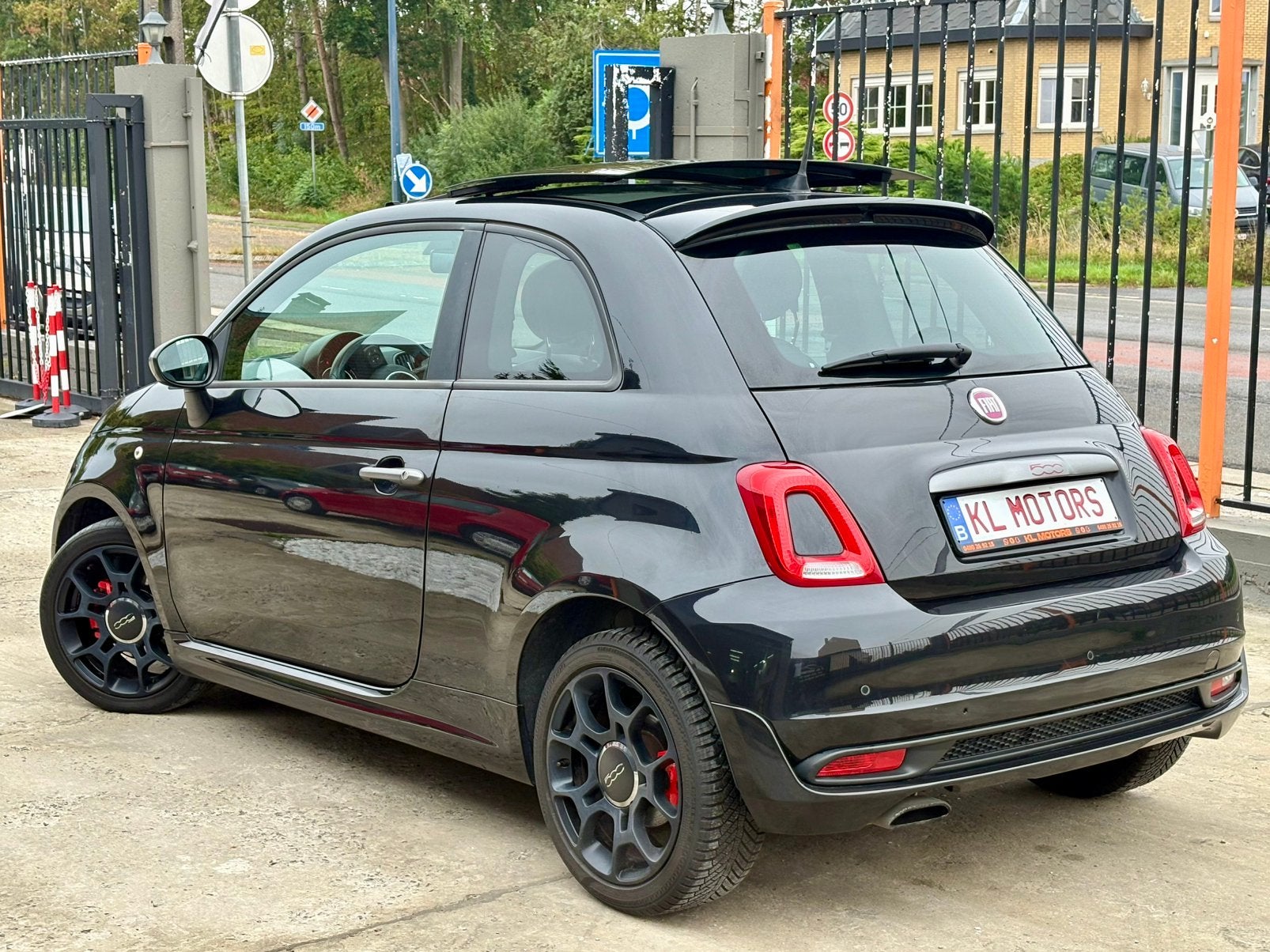 FIAT 500s SPORT 0.9 TwinAir 137 000KM CARPASS 2018 EURO 6B, Auto's, Voorwielaandrijving, Zwart, Leder, Bedrijf