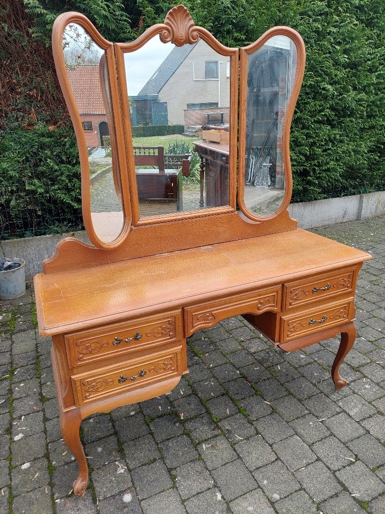 Commode met spiegel jaren '50-'60, Ophalen