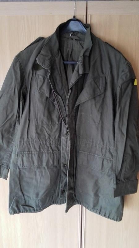 ABL leger vest met kap in de jas- origineel Maat 2C & 3C, Verzamelen, Militaria | Algemeen, Ophalen, Landmacht, Kleding of Schoenen