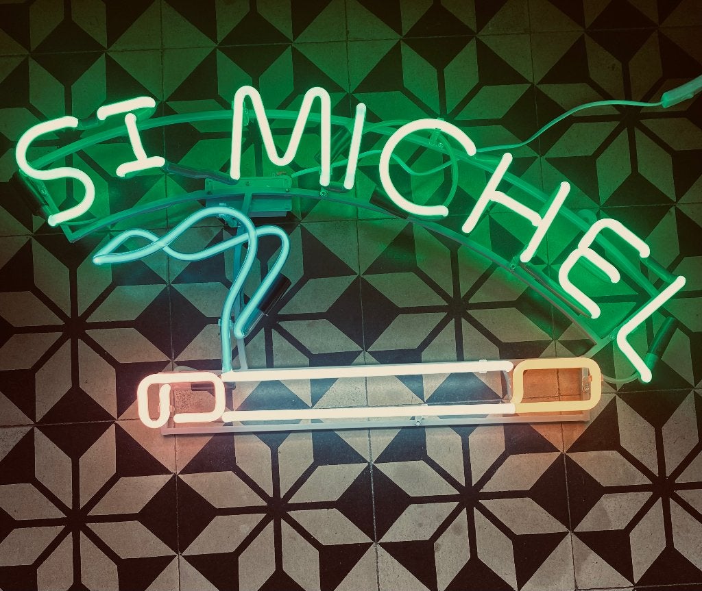Neon, reclame, lichtreclame, Collections, Enlèvement, Utilisé