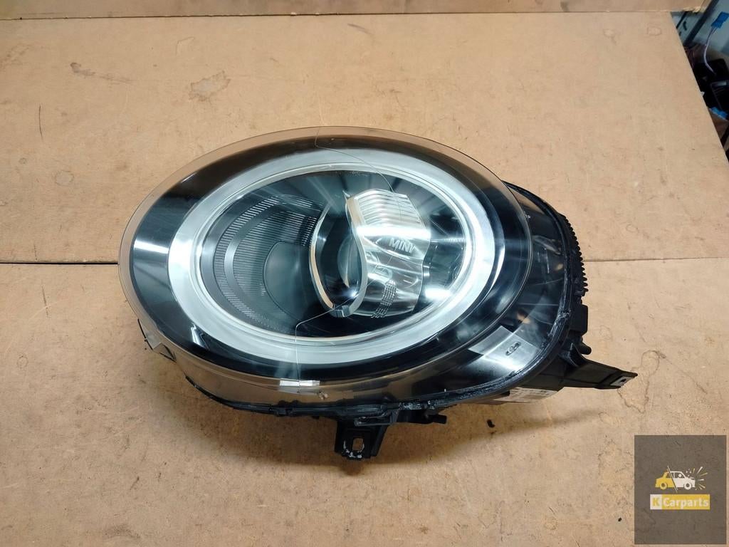 5A01157, Mini F55 F56 Lift LED transparent gauche, Customer.service@mini.co.uk, BMW AG, Petuelring 130
80788  Munich, DE, Mini