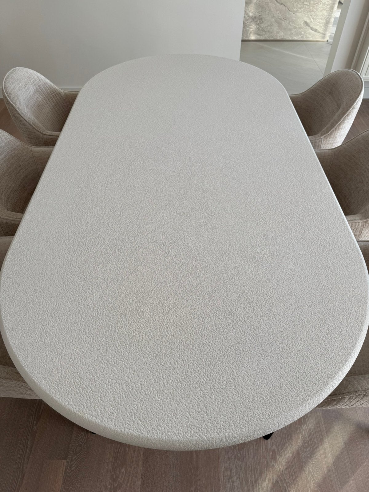 Eettafel Flow Off White 230cm, Huis en Inrichting, Ophalen, Zo goed als nieuw
