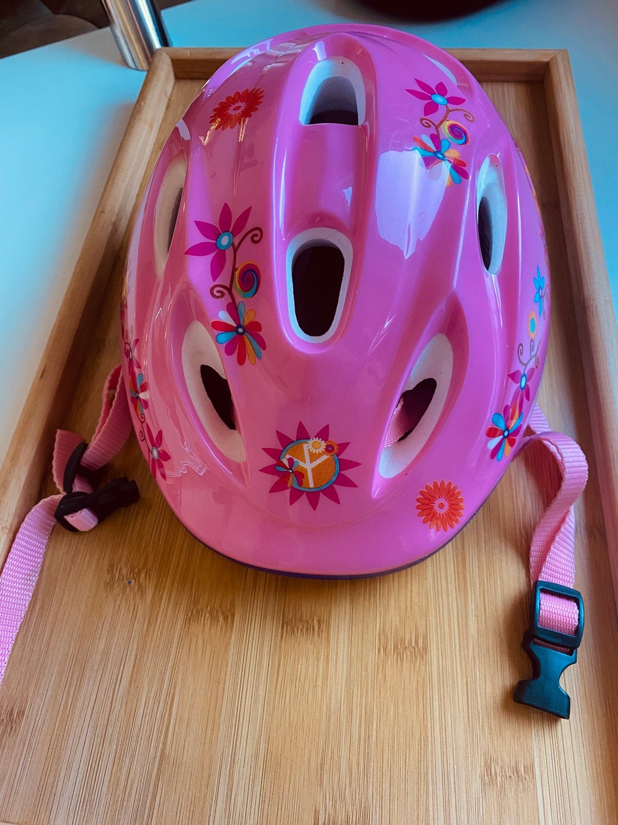 Casque neuf : vélo , patins ou skate board 51-55cm, Enlèvement, Neuf, Autres tailles, Fille