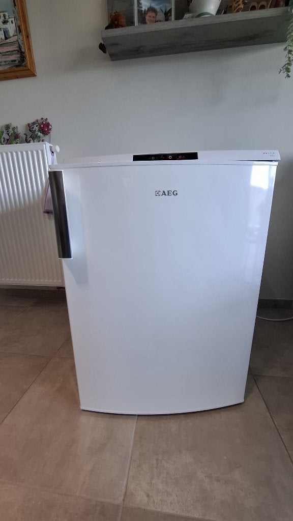 Modèle de table de congélation AEG, Moins de 60 cm, Congélateur, Enlèvement, Utilisé