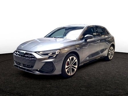 Audi A3 Sportback PHEV Audi A3 Sportback Competition 45 TFSI, Autos, Audi, Argent ou Gris, Achat, Détection des panneaux routiers