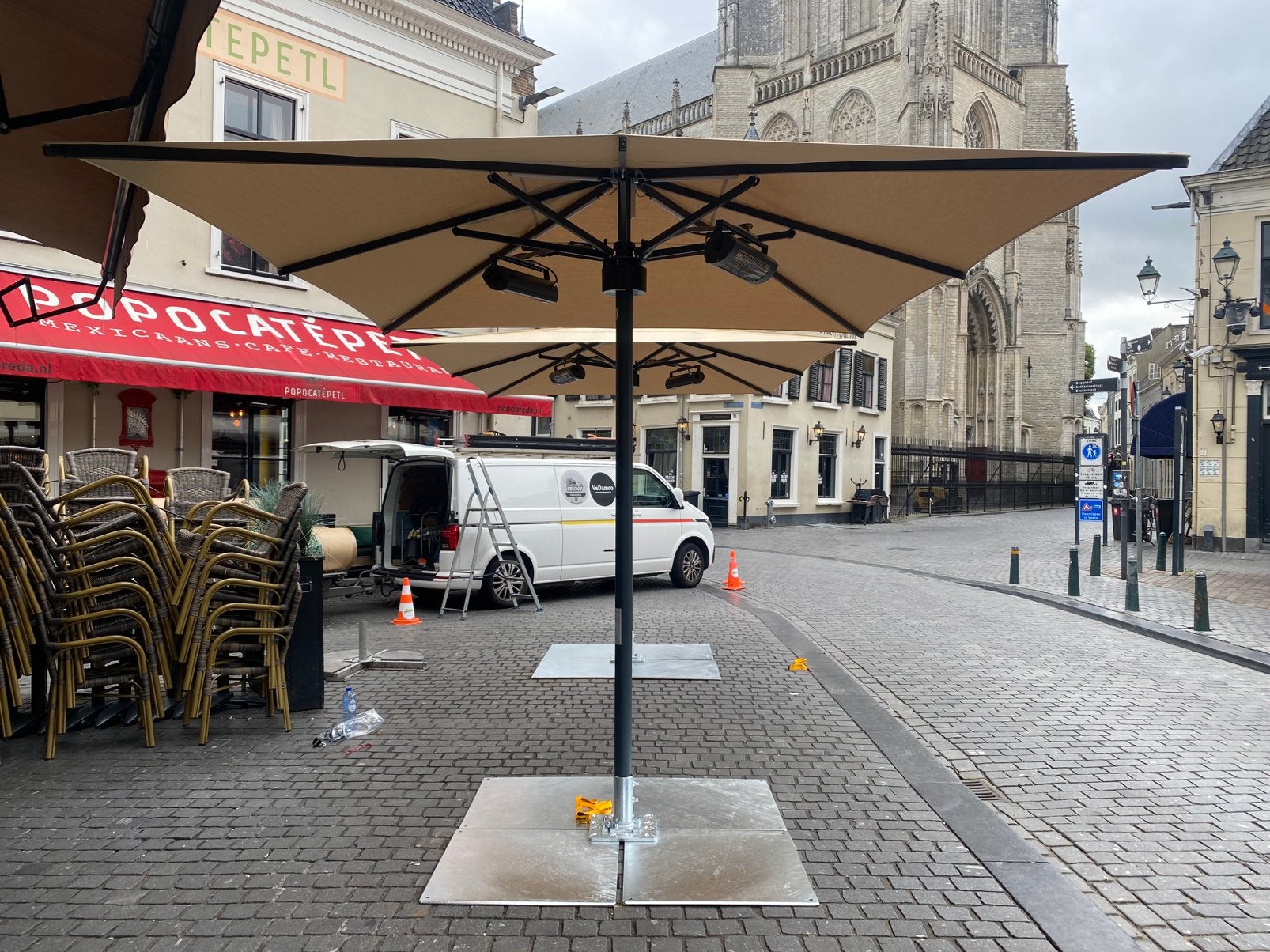 Horeca parasoks, Tuin en Terras, Parasols, Ophalen of Verzenden, Zo goed als nieuw