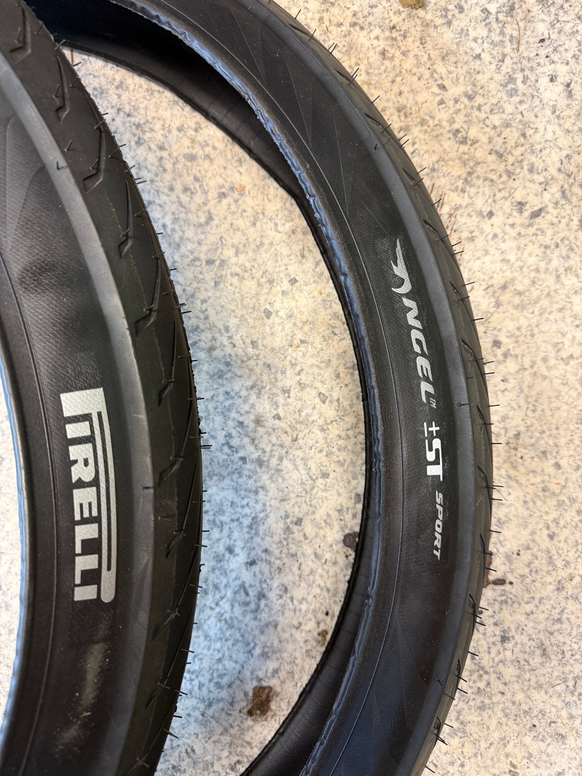 Pirelli Angel St Sport., Vélos & Vélomoteurs, Vélos Pièces, Neuf, Pneu, Caoutchouc, Elektrische fiets, Enlèvement ou Envoi