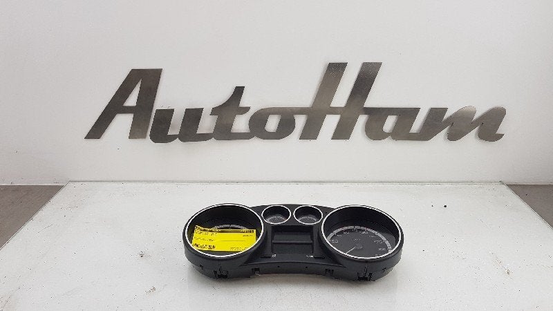 INSTRUMENTS DE BORD Peugeot 308 (4A / C) (01-2007/12-2015), Kontakt-peugeot@peugeot.com, Utilisé, Peugeot Deutschland GmbH, Bahnhofsplatz
65423  Rüsselsheim, DE