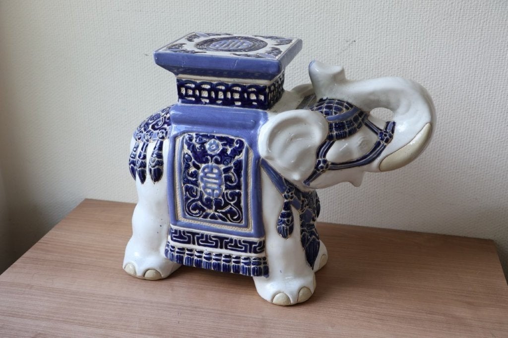 Vintage middelgrote keramische olifant plantenstandaard, Ophalen