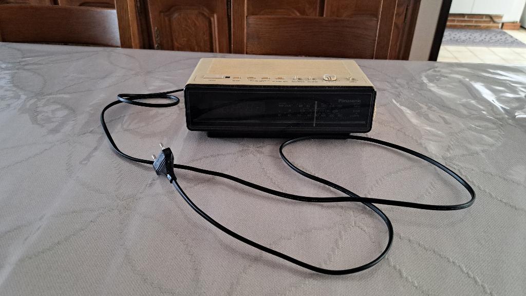 Klokradio, Elektronische apparatuur, Wekkers, Ophalen, Gebruikt, Digitaal
