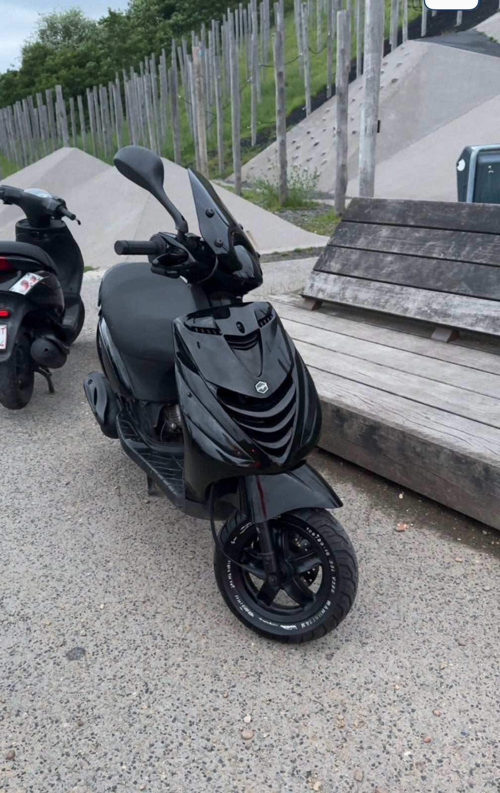 Zip 50cc 4 takt a klasse moet snel weg!!!, Fietsen en Brommers, Ophalen, Zip, Klasse A (25 km/u), Zo goed als nieuw