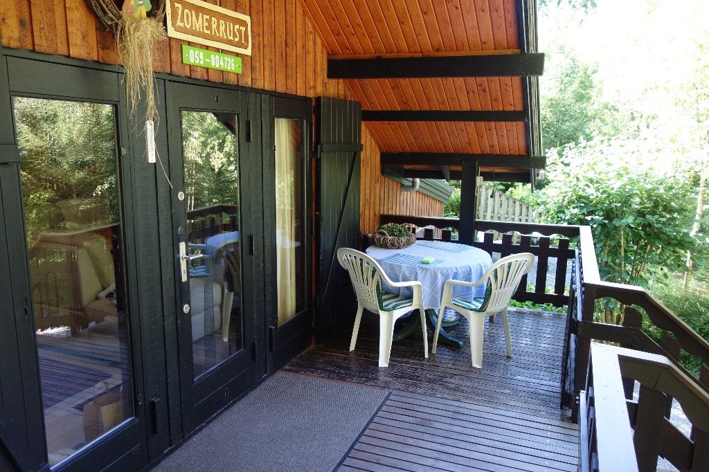 TE HUUR VAKANTIE CHALET IN DE ARDENNEN VOOR 4 PERSONEN  ***, Vakantie, In bergen of heuvels, Dorp, 2 slaapkamers, Huisdier toegestaan