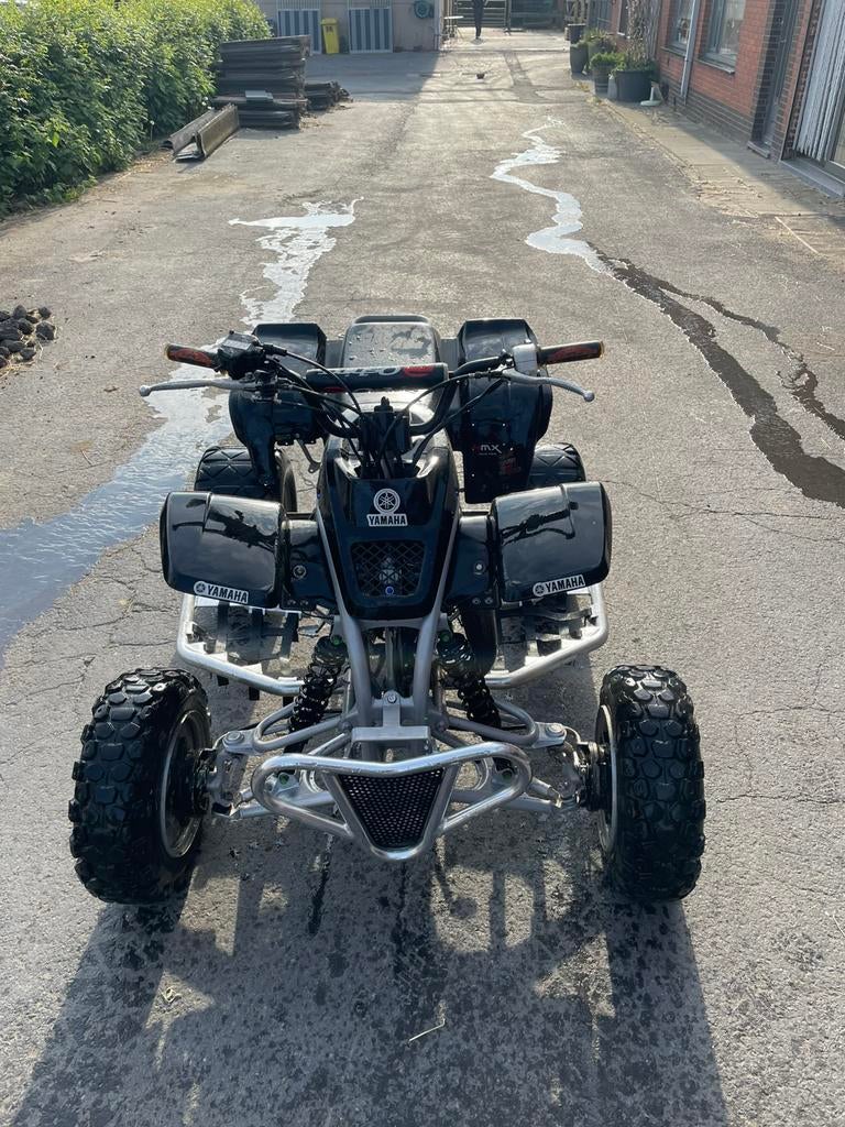Yamaha Blaster YSF 200, Motoren, 200 cc, 1 cilinder, 12 t/m 35 kW