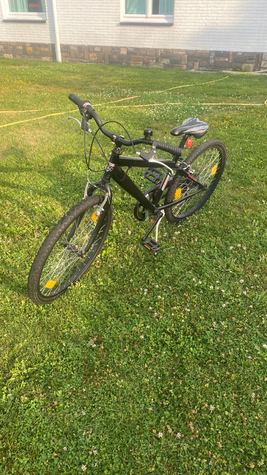 Zwarte fiets, Fietsen en Brommers, Fietsen | Jongens, Ophalen, Velgrem, Handrem, Gebruikt