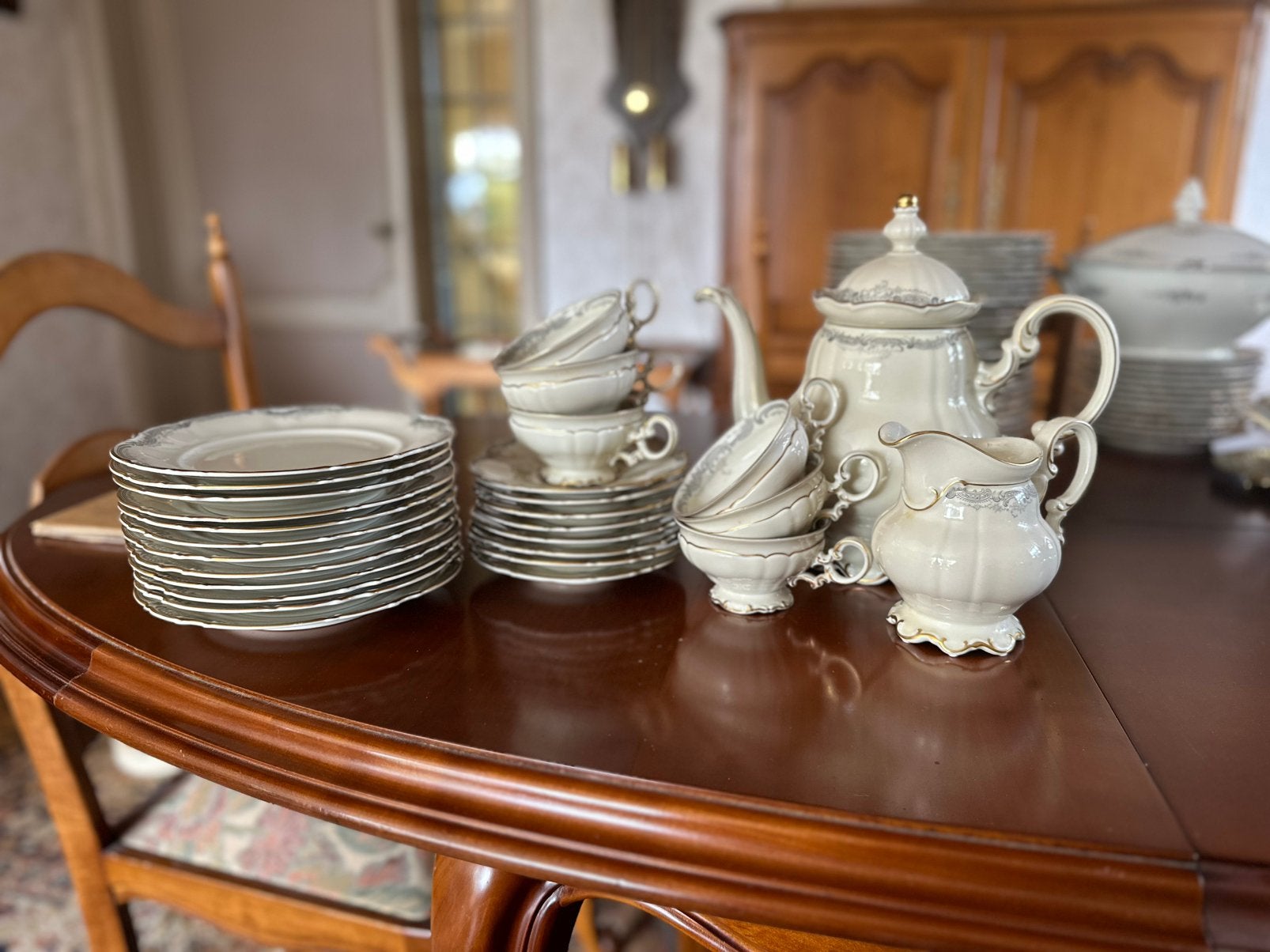 Hutschenreuther Selb Bavaria vintage thee- en servies set, Antiquités & Art, Antiquités | Services (vaisselle) complet, Enlèvement