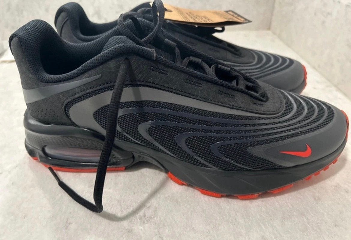 Nike Air Max Fire zwart Nieuw 43, Sports & Fitness, Course, Jogging & Athlétisme, Neuf, Course à pied, Chaussures de course à pied