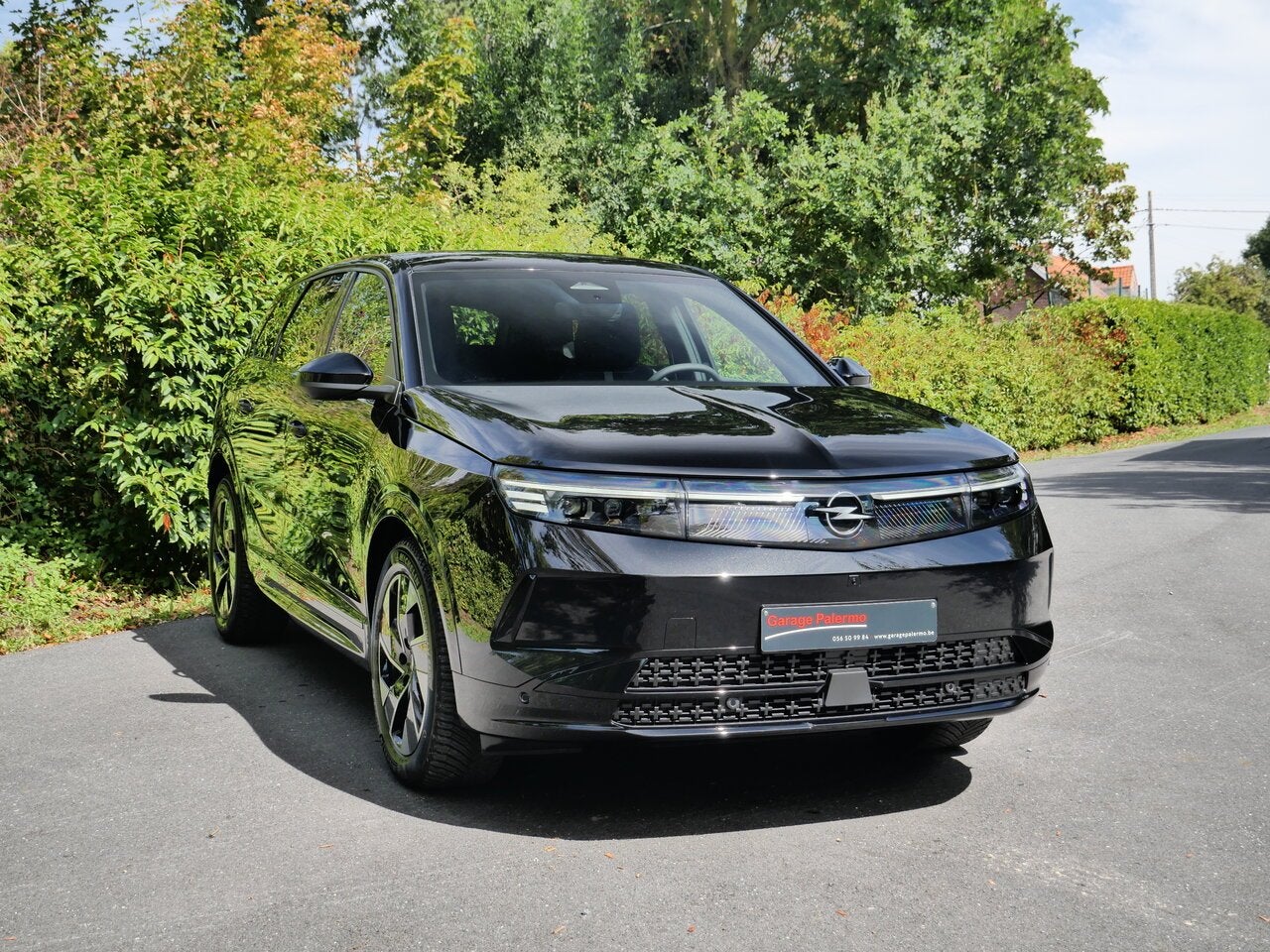Opel Grandland GS Electric   213 PK TOT 8  STE JAAR WAARBOR, Auto's, Euro 6, 0 kg, Zwart, 214 pk
