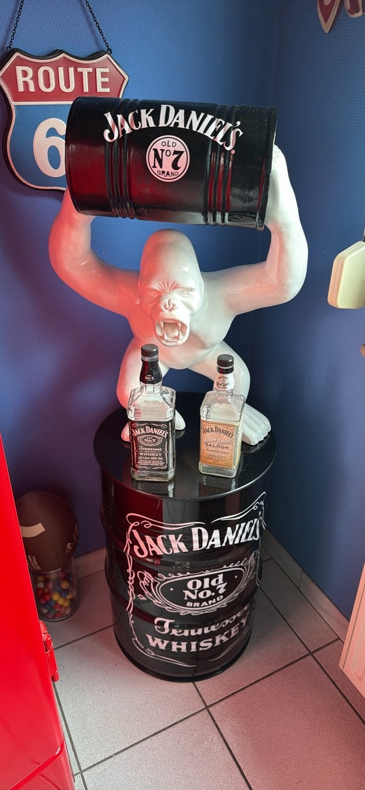 Tonneau jack plus le gorille, Enlèvement, Comme neuf