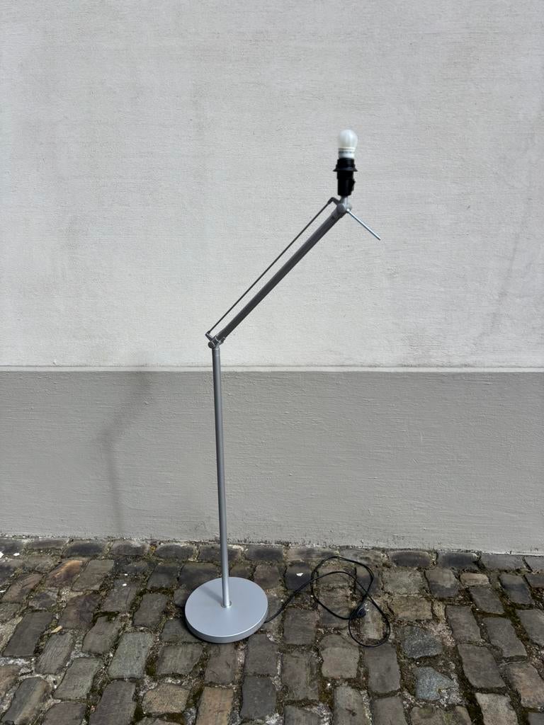 Ikea stalamp (verstelbaar in hoogte), Ophalen, Zo goed als nieuw, Metaal, 100 tot 150 cm