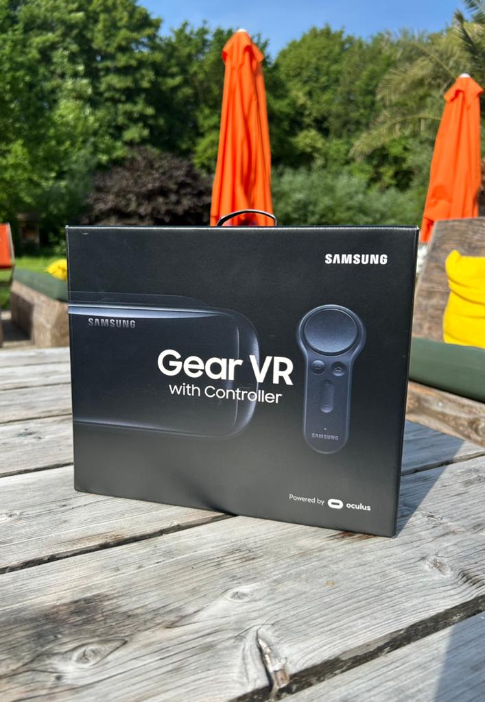 Samsung Gear VR met Controller– In Originele Doos, Games en Spelcomputers, Virtual Reality, Ophalen, Zo goed als nieuw, Controller