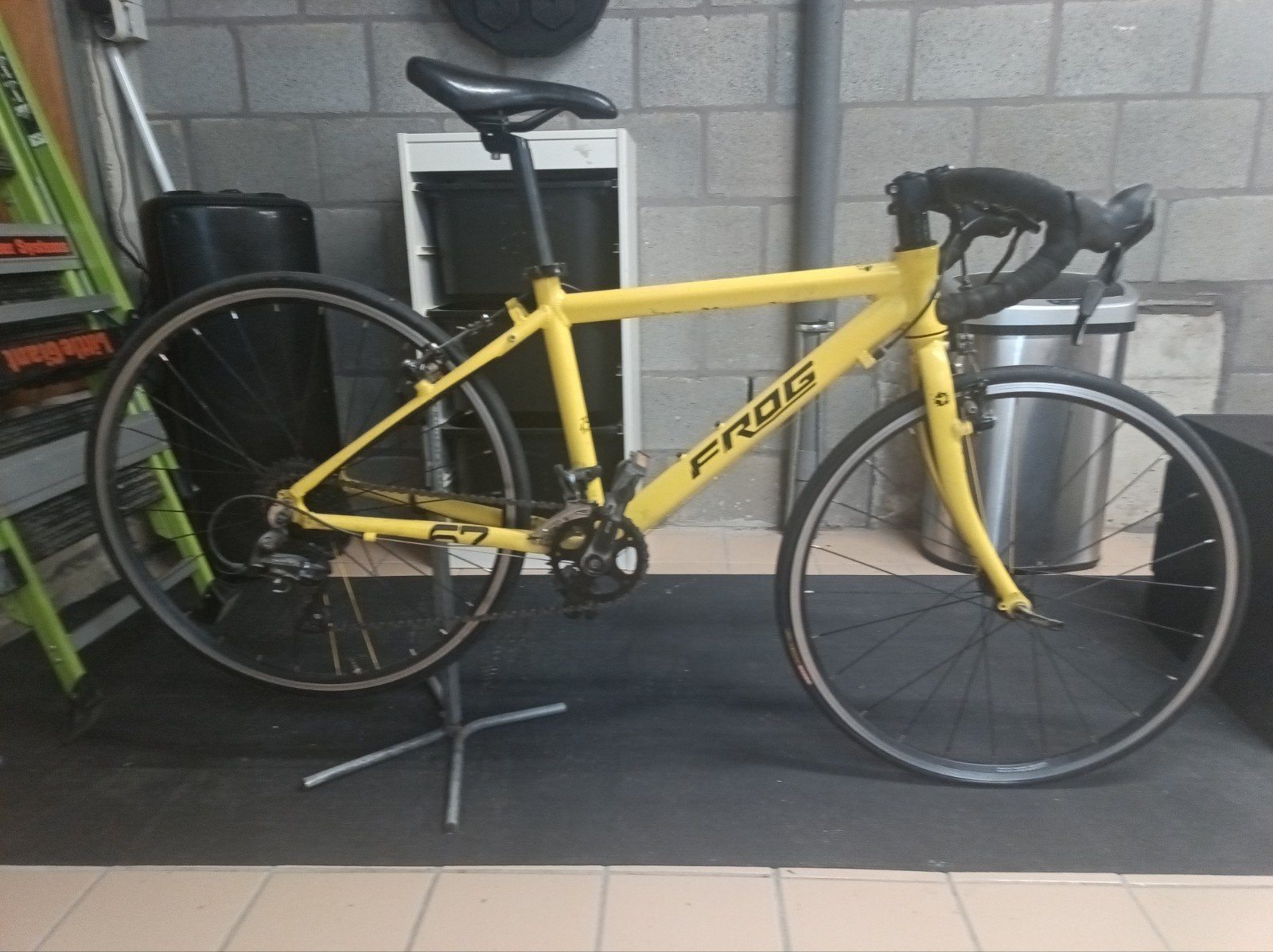 frog koersfiets, Fietsen en Brommers, Minder dan 10 versnellingen, Gebruikt, Velgrem, Aluminium