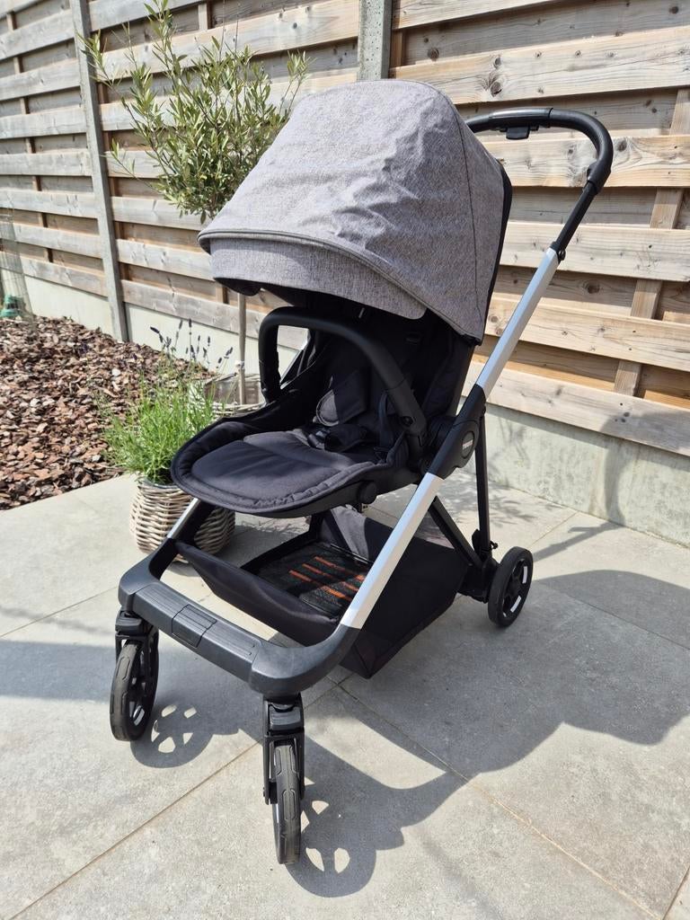 Thule Shine kinderwagen, Ophalen, Zonnekap