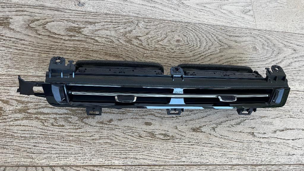 OEM BMW X1 U11 U12 U10 64229483383 Luchtrooster rechts links, Ophalen of Verzenden, Nieuw, BMW