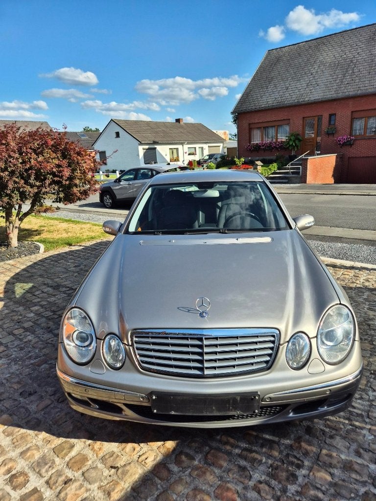 Mercedes classe e élégance, Autos, Mercedes-Benz, Particulier, Classe E, ABS, Caméra de recul, Airbags, Air conditionné, Alarme