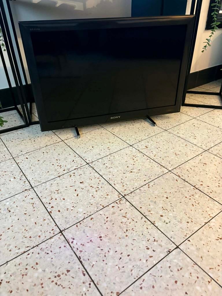 Petit ecran sony avec wiffi 26 pouces, Enlèvement