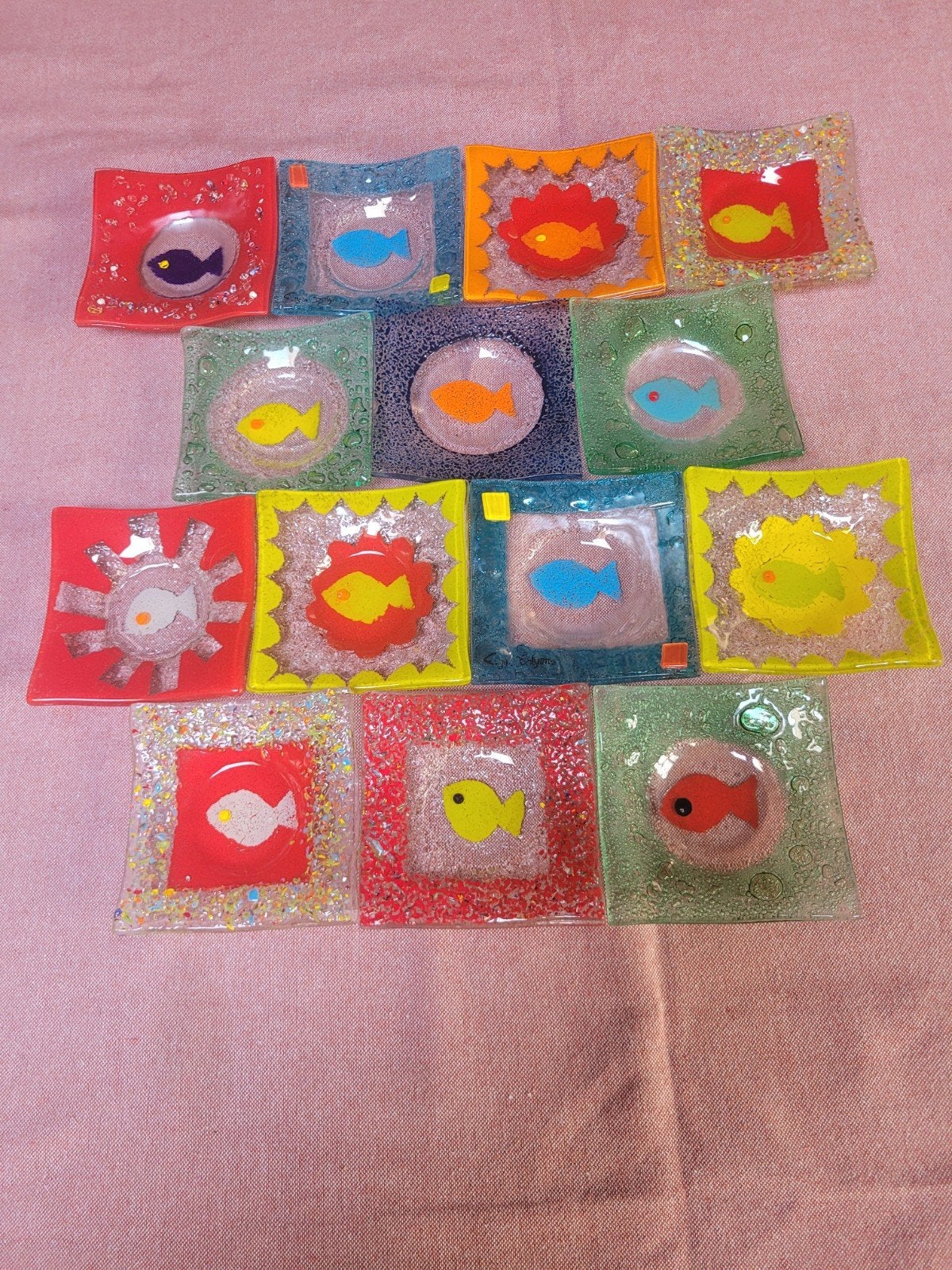 Prachtige set van 14 handgemaakte glasfusing schaaltjes ., Multicolore, Fait à la main, Sous-verre, Enlèvement