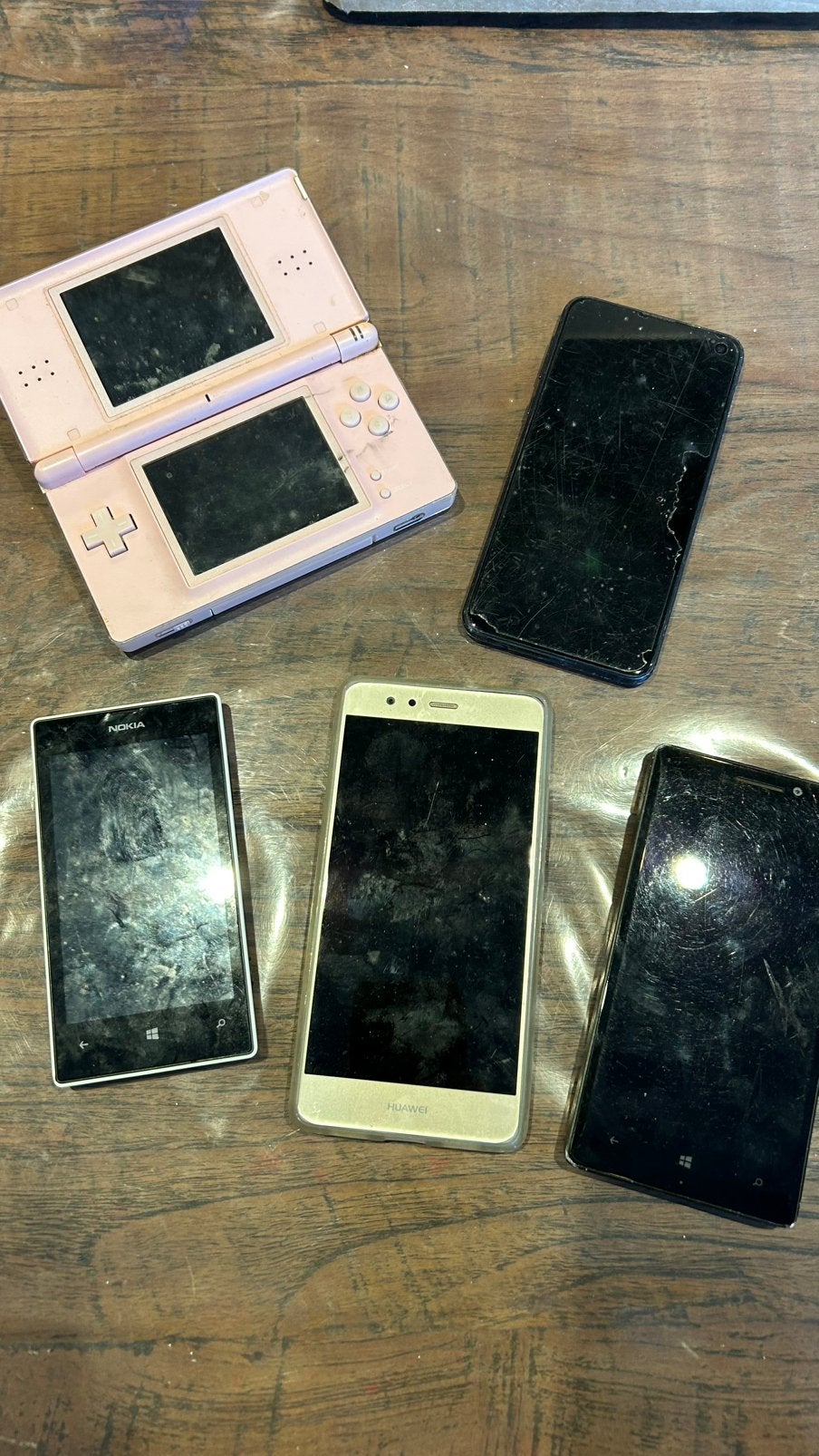 Partij oude gsm’s en Nintendo Ds voor onderdelen of hobby, Ophalen of Verzenden, Gebruikt, Nokia