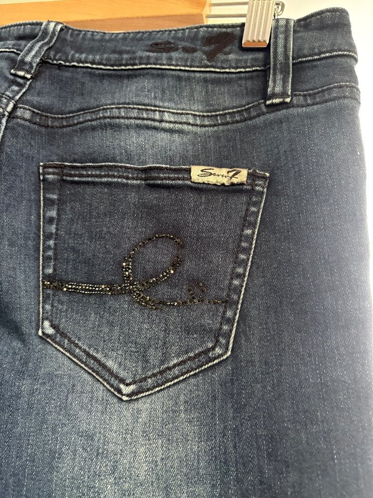 Seven7 Bootcut Jeans W29 Donkerblauw met Strass Details, Blauw, Ophalen of Verzenden, Zo goed als nieuw, W28 - W29 (confectie 36)