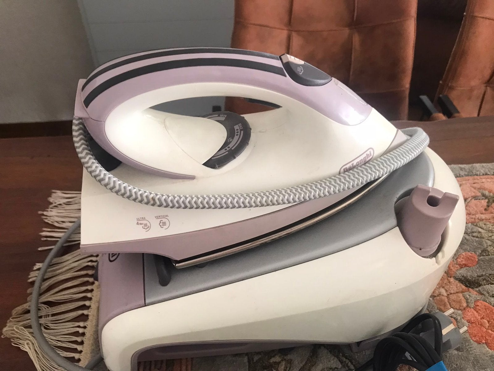 Stoomstrijkijzer Delonghi, Ophalen of Verzenden, Zo goed als nieuw