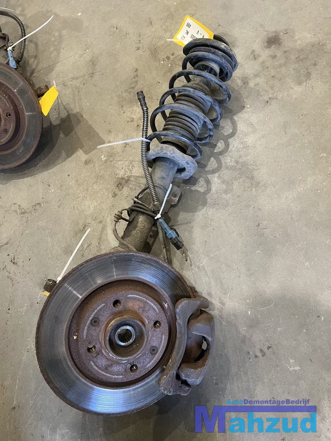 CITROEN C2 1.1 rechts voor veerpoot fusee remklauw 2003-2010, Citroën, Stellantis N.V., Utilisé, Taurusavenue 1
2132 LS  Hoofddorp, NL
