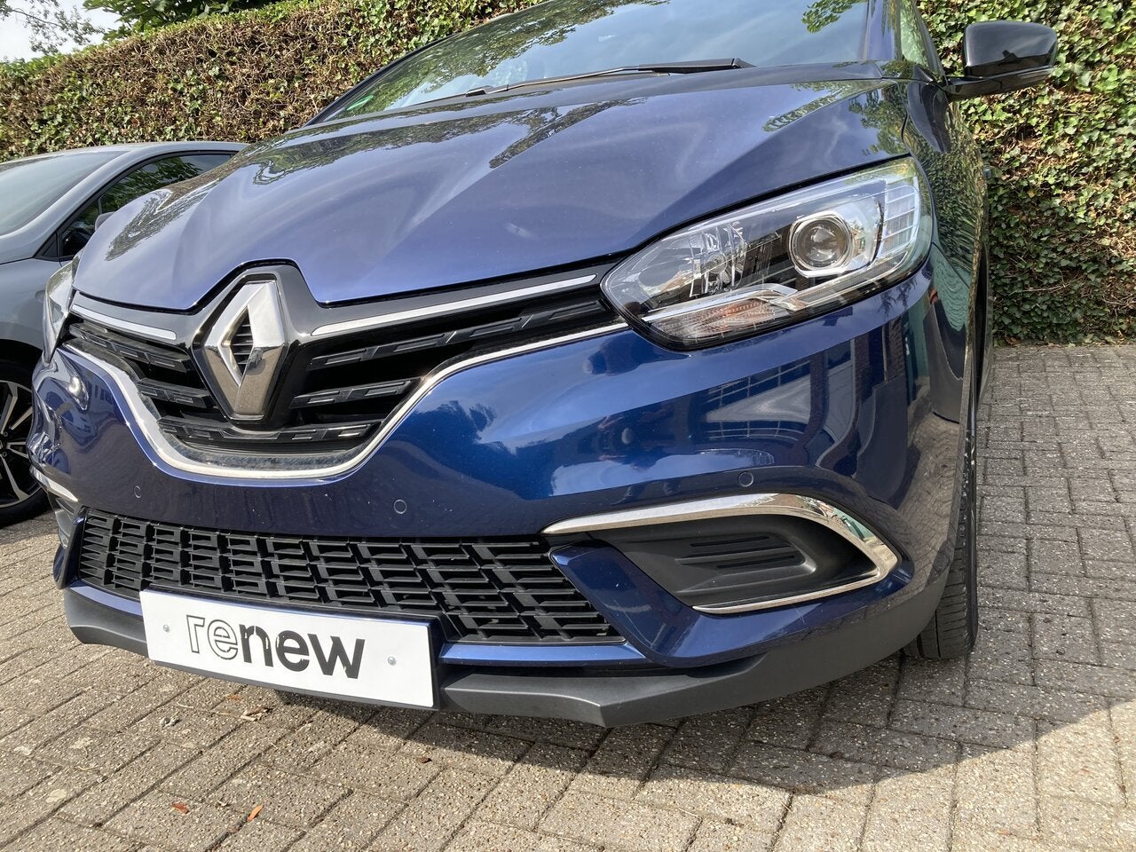 Renault Grand Scenic TCe 140 Pk Limited * Automaat - 7 Plaa, Autos, 0 kg, 1332 cm³, Euro 6, 7 places