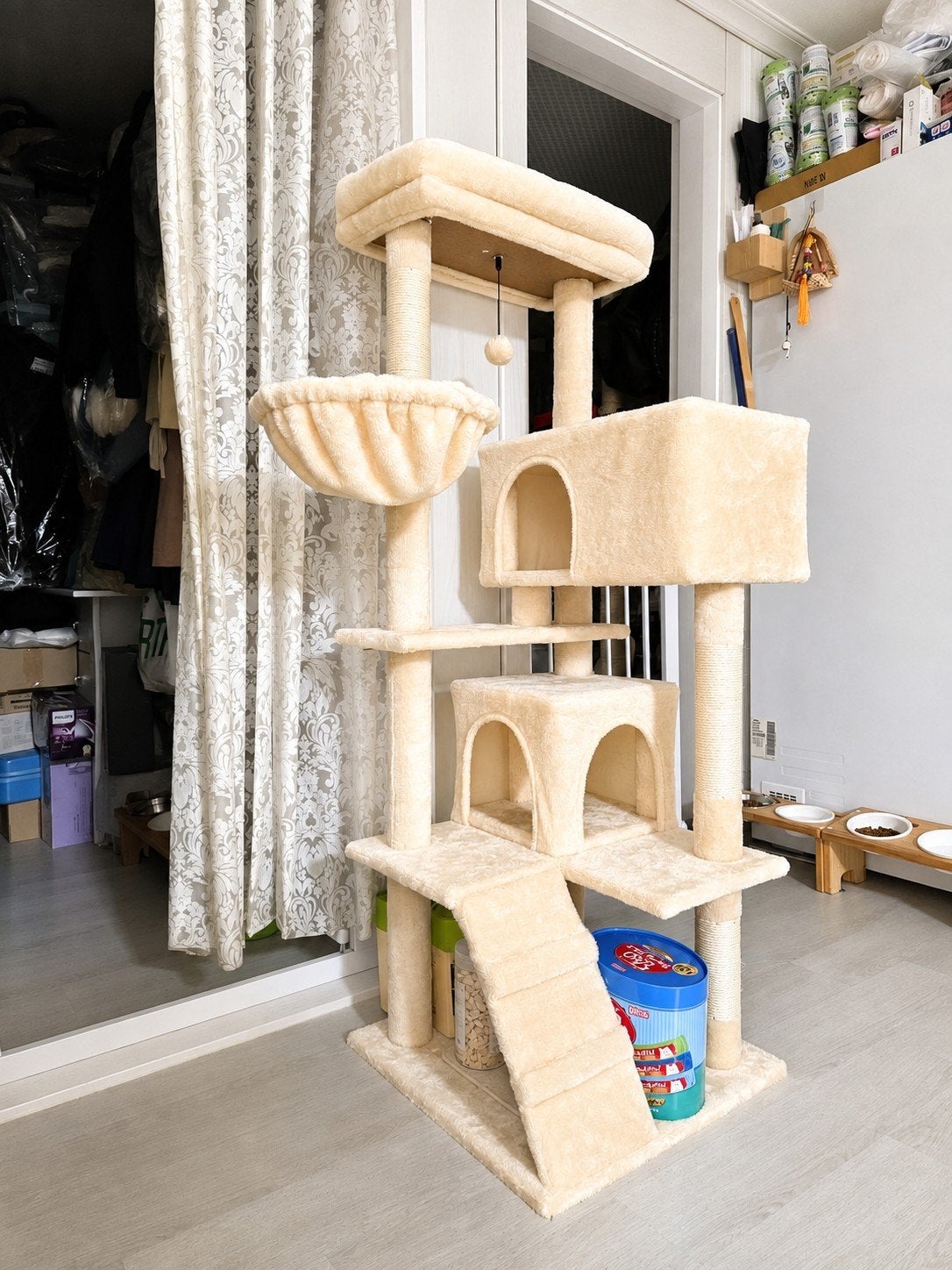 Nieuwe Krabpaal 143cm – 2 Huisjes, Hangmat & Grote Ligplek, Dieren en Toebehoren, Krabmeubelen, Ophalen of Verzenden, Krabpaal