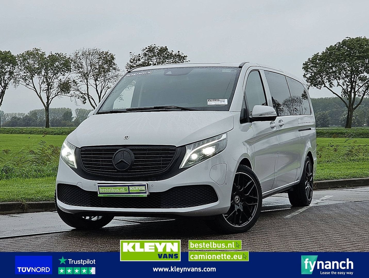 Mercedes-Benz EQV 300 L3 8 pers wltp 365km wrapped elektrisc, Auto's, Automaat, Beige, Mercedes-Benz, Te koop