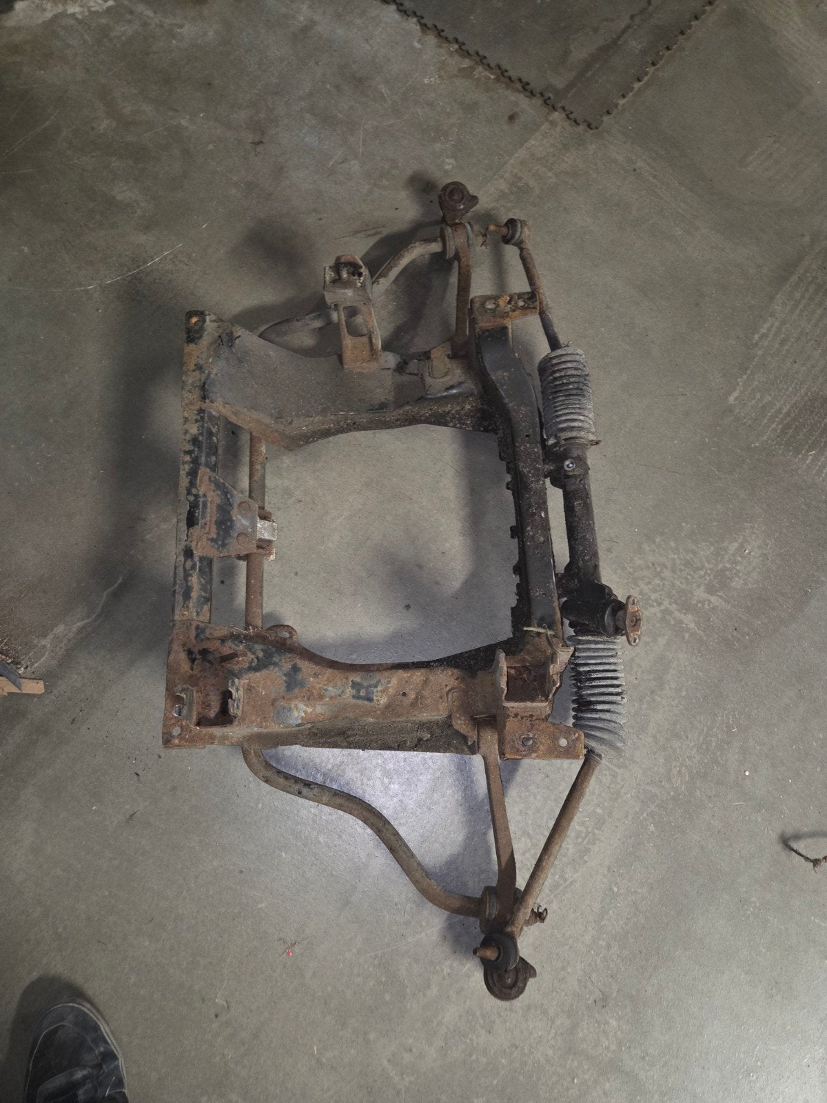 berceau stabilisateur système de direction Talbot S, Autos : Pièces & Accessoires, Enlèvement, Utilisé, Pièces Oldtimer ou Ancêtre