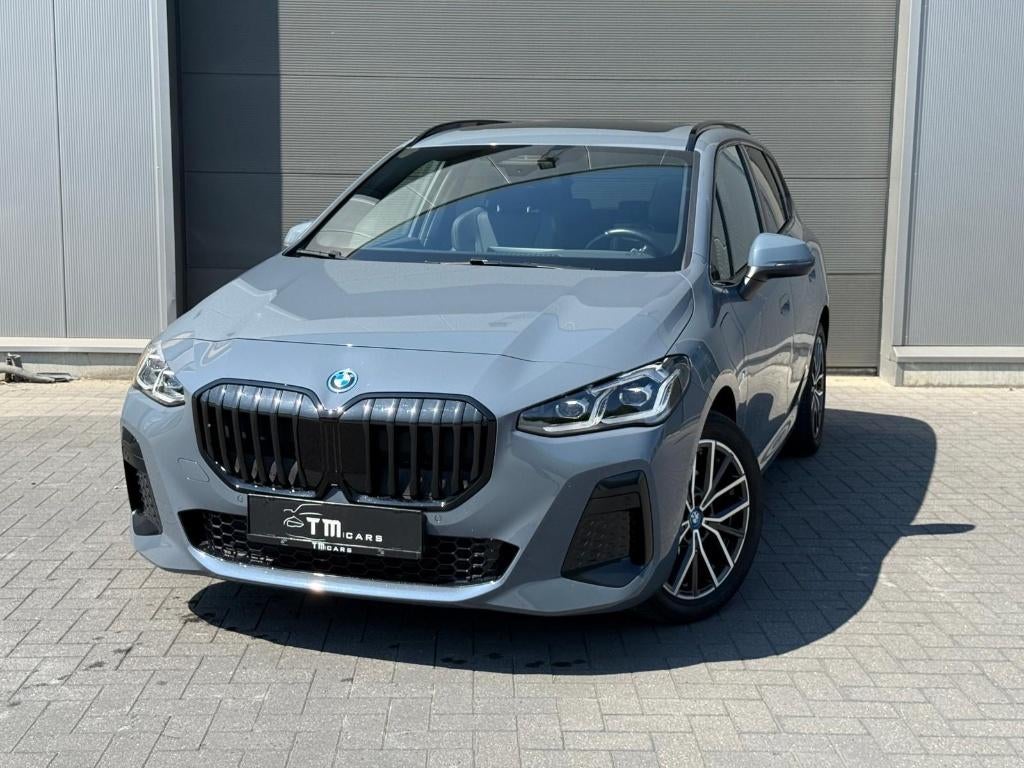 BMW 225E Xdrive M-pakket/pano dak, Auto's, BMW, Bedrijf, Te koop, 2 Reeks Active Tourer, 4x4, ABS, Achteruitrijcamera, Adaptieve lichten