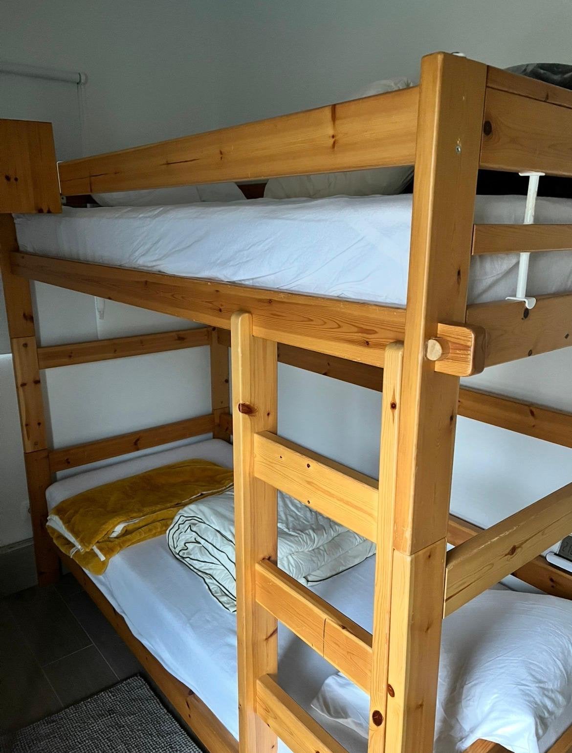 Stapelbed of twee individuele bedden, Ophalen, Gebruikt, Stapelbed