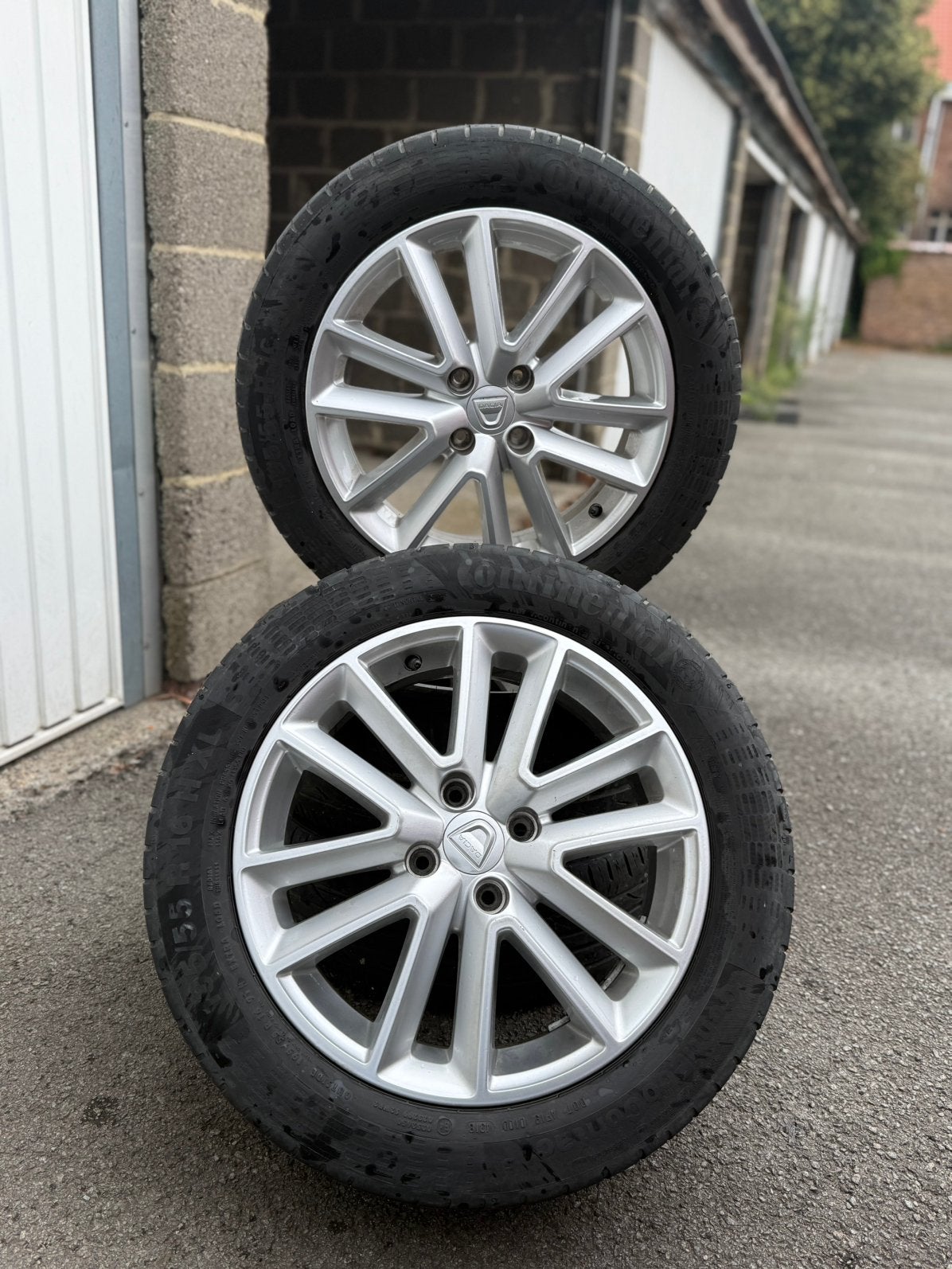 4 jantes dacia ( renault , kia, nissan ), Autos : Pièces & Accessoires, Enlèvement, 16 pouces, Pneu(s)
