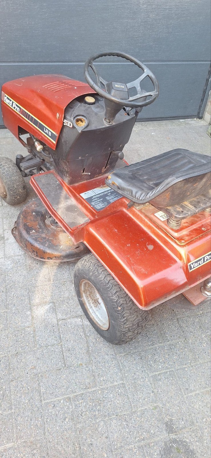 Tracteur tondeuse YARD PRO dans l'état, Enlèvement