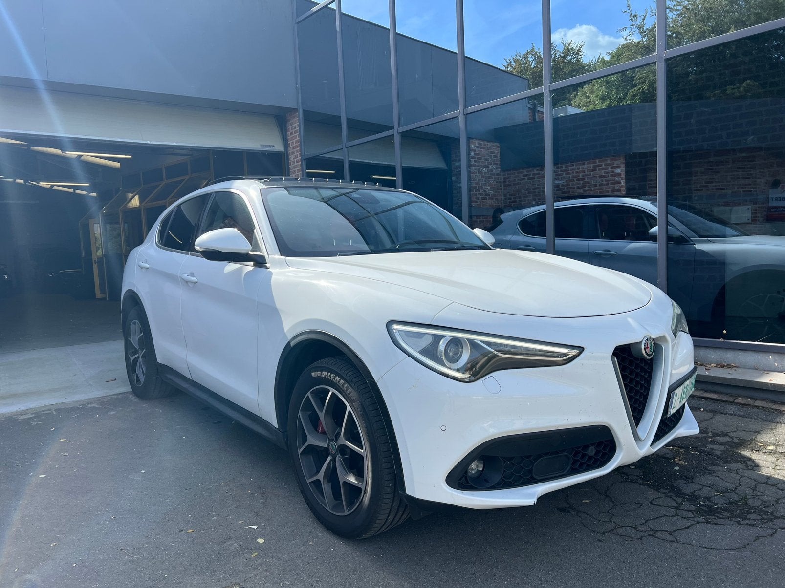 Alfa stelvio Q4 fulls option seulement 44000 km carnet !, Auto's, Automaat, 4 cilinders, Wit, Leder