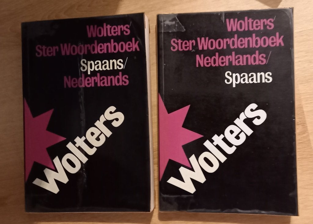 Set Wolters' woordenboek Spaans-Neder. en Nederl.-Spaans, Boeken, Gelezen, Koenen of Wolters, Spaans, Vuyk-Bosdriesz