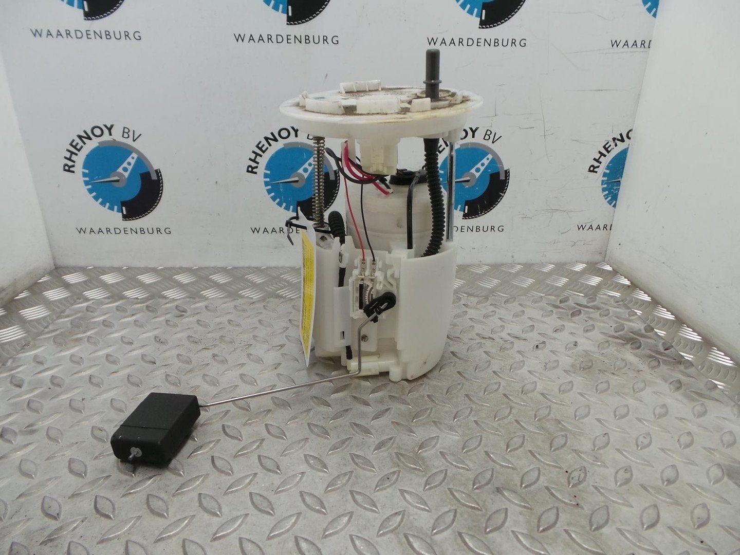 FORD MONDEO BRANDSTOF POMP VOOR DE INJECTOR 2016, Ophalen of Verzenden, Gebruikt, Stiba lid